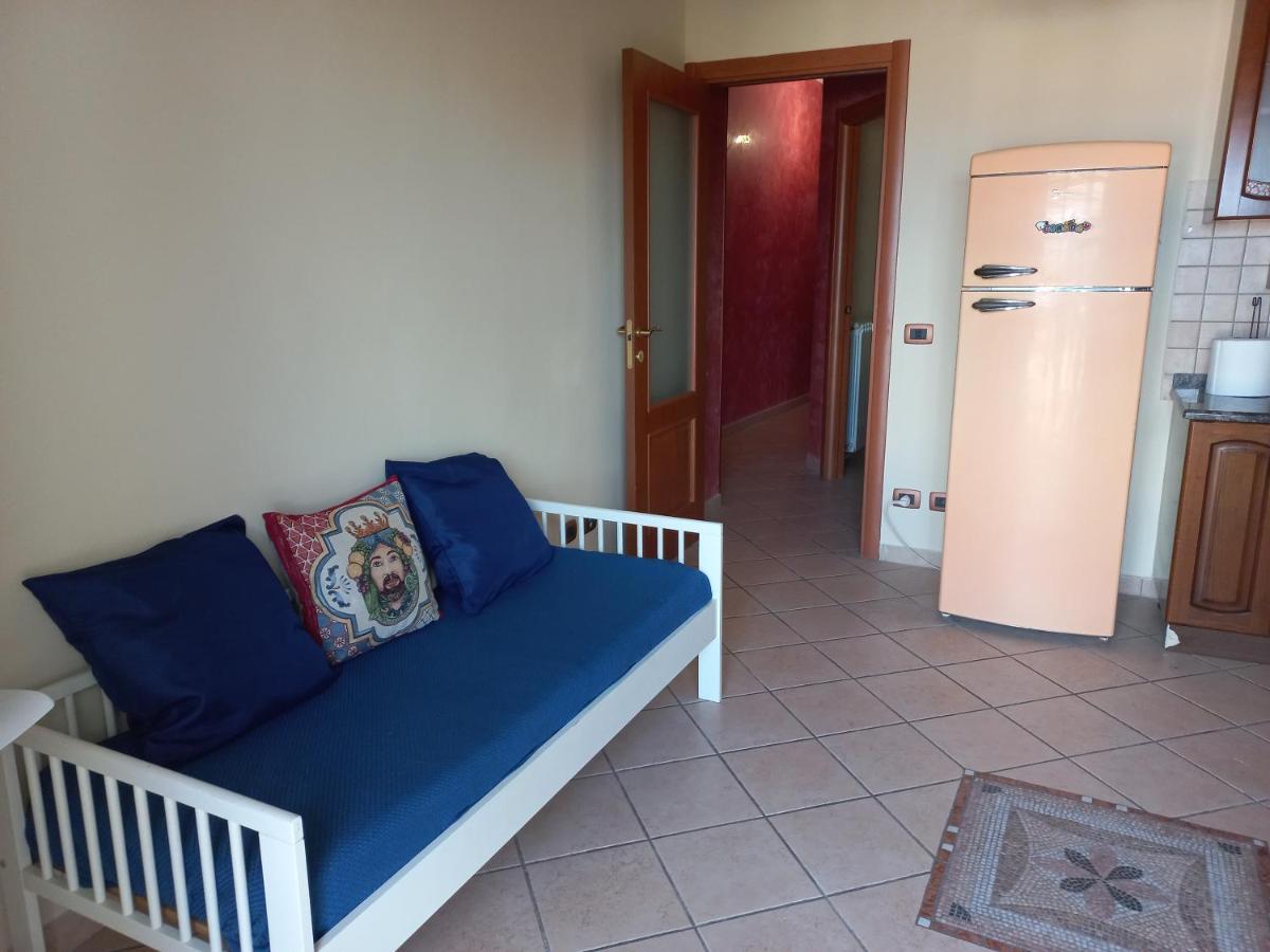 Alba Marina E Tramonti Etnei Apartment Riposto Ngoại thất bức ảnh